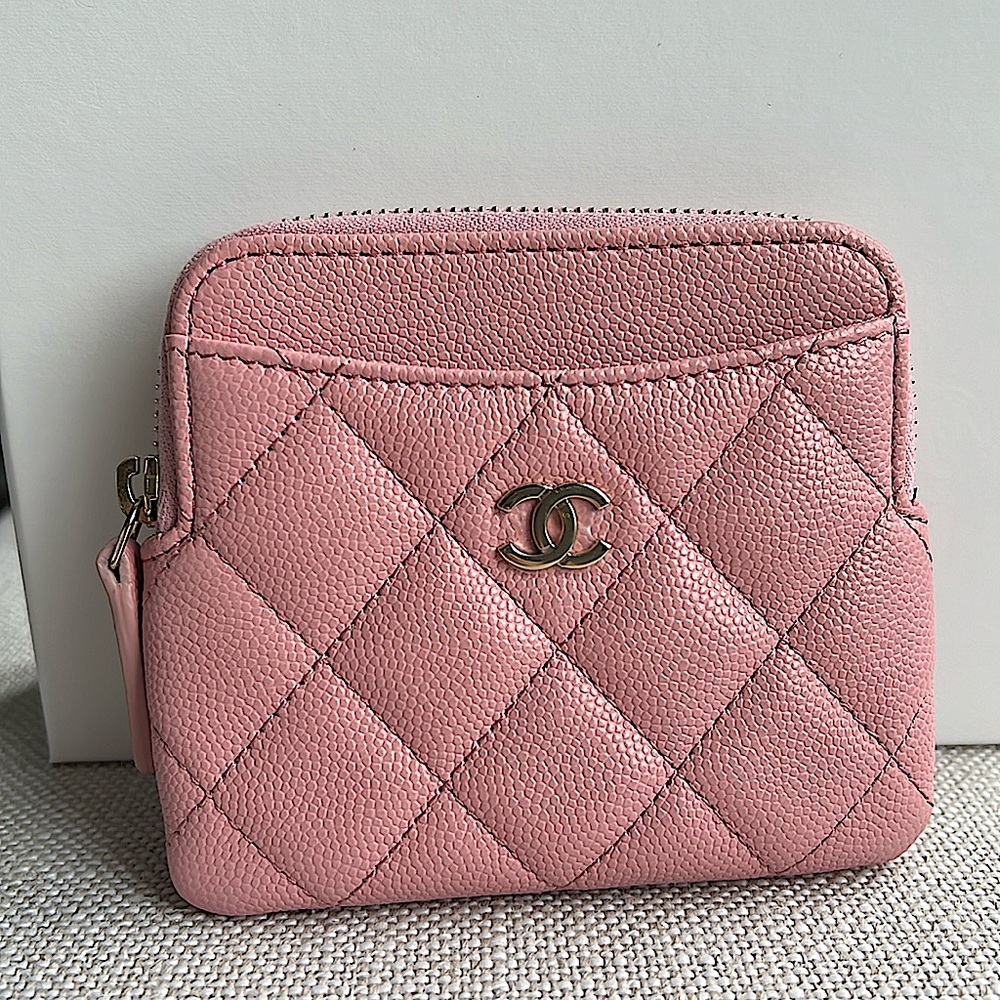 Chanel Caviar Quilted Zip Cardholder Wallet